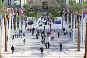 Explanada del evento COP 28 2023 en Dubai, Emiratos Árabes Unidos